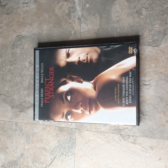 Perfect Stranger WS DVD - Picture 1 of 10